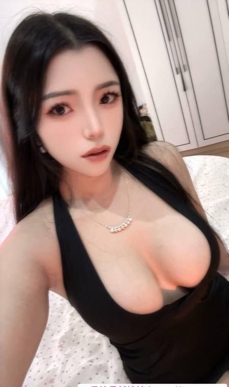 吴中大奶骚货御姐   