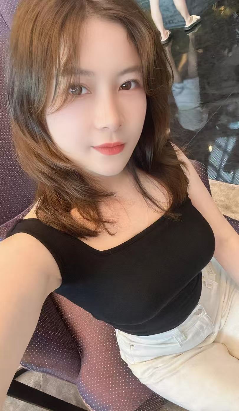 龙华区性感御姐小鱼儿 服务一流