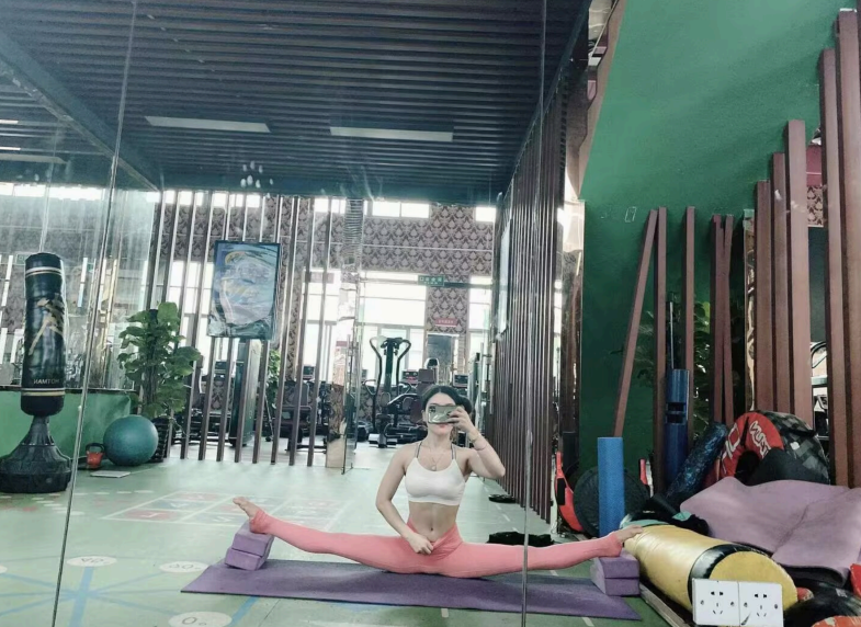 超级大长腿火辣身材