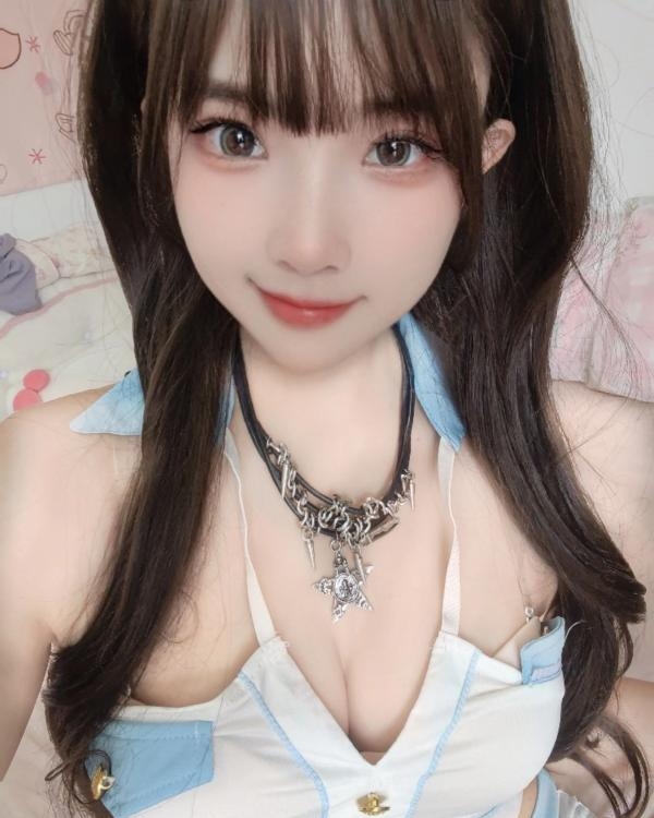 广州白虎嫩妹小葡萄