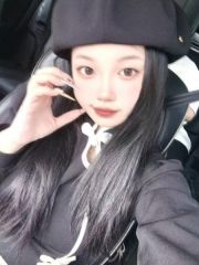 铁西娃娃脸小骚女