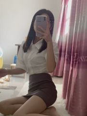 贵阳E胸巨乳媚儿