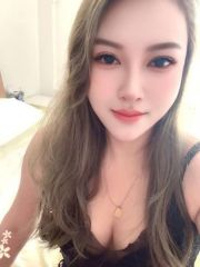 天河气质巨乳少妇馨儿