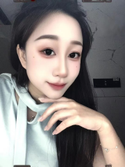 万江性感骚货美女