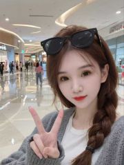 性感妩媚金灿灿